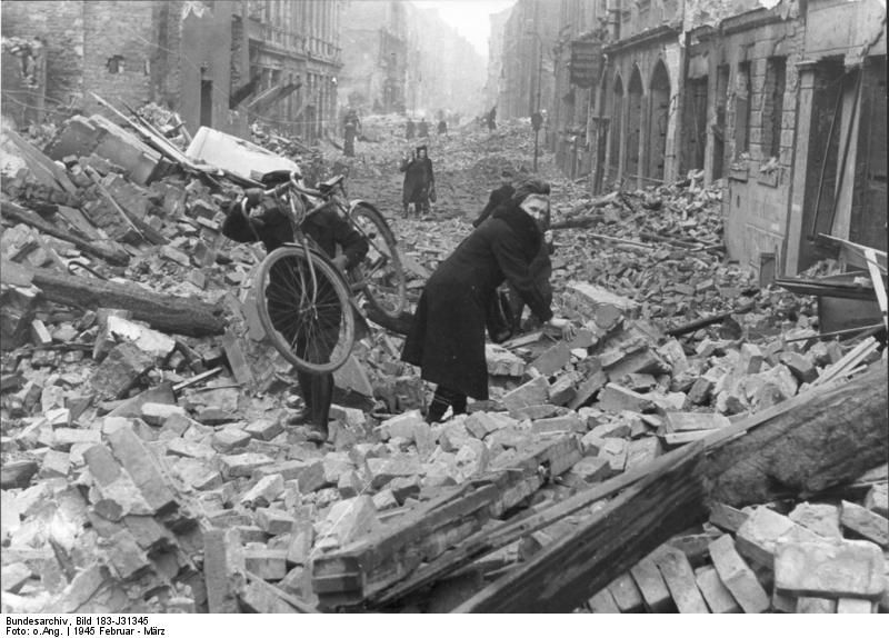 Bundesarchiv Bild 183 J31345 Berlin Zerstörung nach Luftangriff